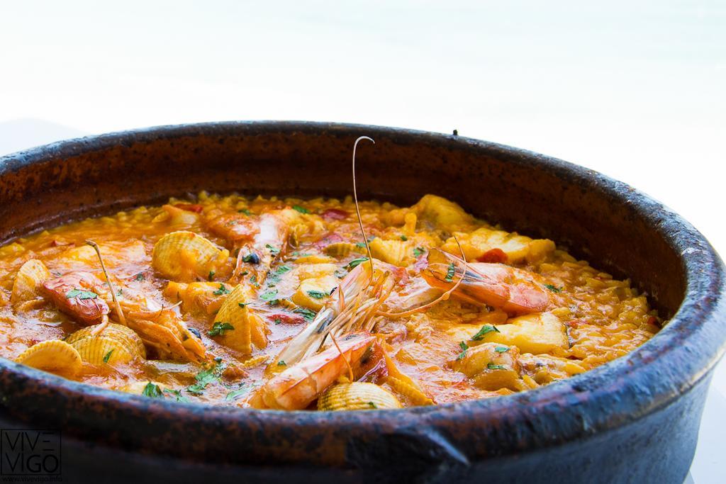 Hotel Restaurante Loureiro Буеу Екстериор снимка