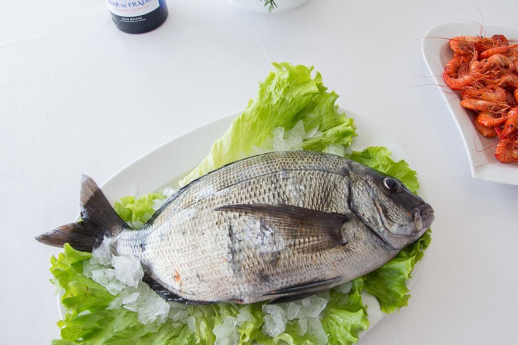 Hotel Restaurante Loureiro Буеу Екстериор снимка